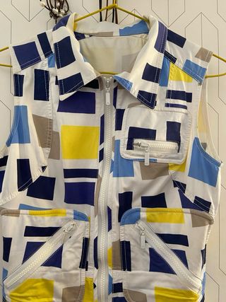 Vestido camisero con cremalleras