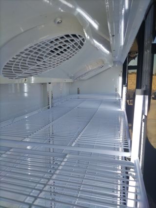 VITRINA EXPOSITORA 3 PUERTAS