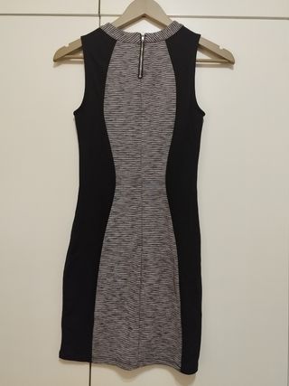 Vestido negro y gris de H&M