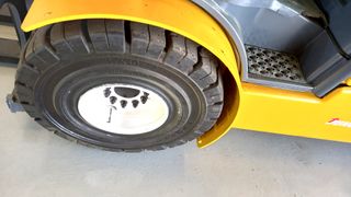 CARRETILLA ELEVADORA ELECTRICA TORO TORITO