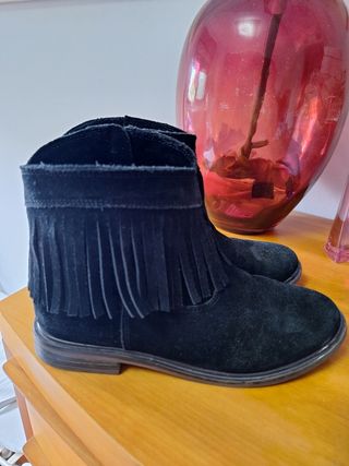 Bota piel negra niña