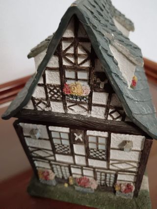 Casetta portabiscotti Lavazza