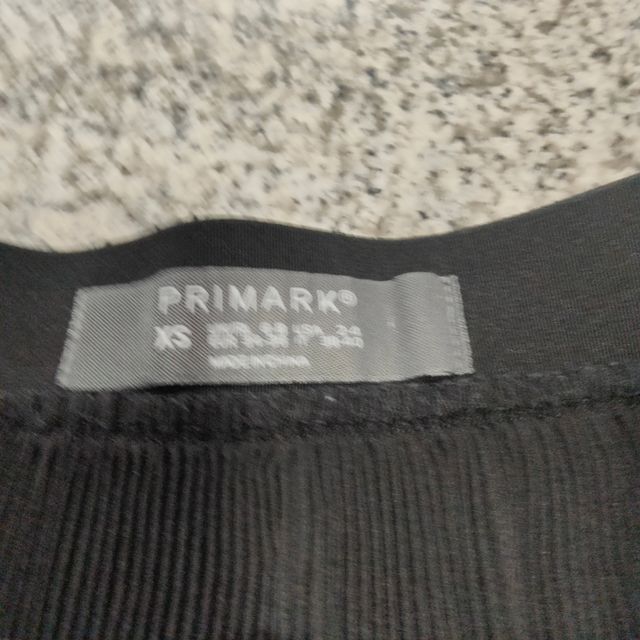 Falda negra Primark