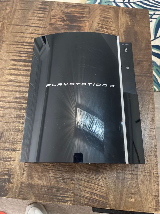 Consola ps3 60gb retrocompatible ps1 y ps2