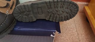ZAPATOS DE NIÑO DE PIEL 