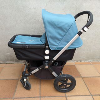 Carrito Bugaboo Camaleon 3 azul claro + accesorios