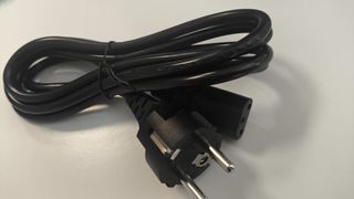10 Cables alimentacion PC,  1,8 M