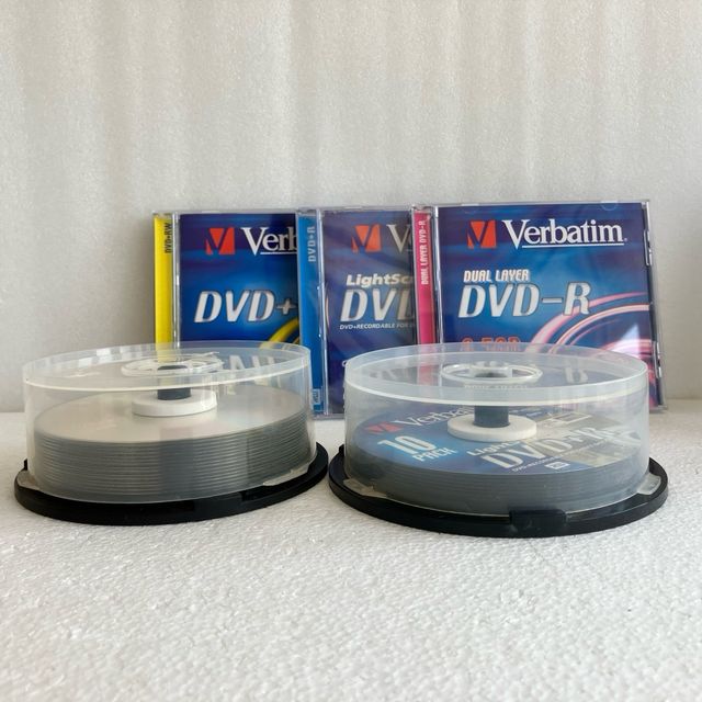 28 DVD+R y 1 DVD+RW Verbatim