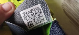 Botas fútbol tacos talla 39'5