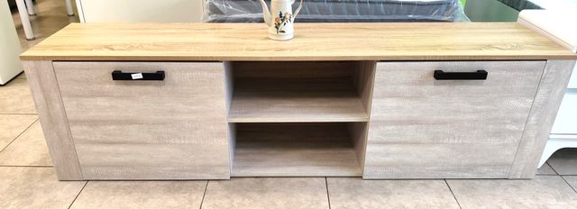 MUEBLE TV 2 PUERTAS PRACTICO Y ECONOMICO🚛✅