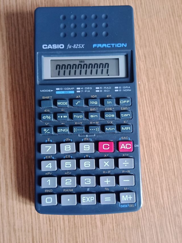 Calcolatrice scientifica