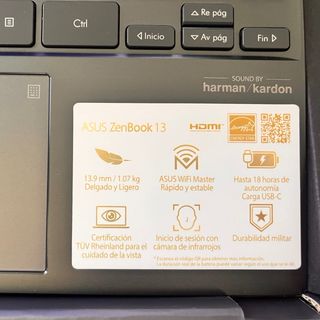 ASUS ZenBook 13 OLED