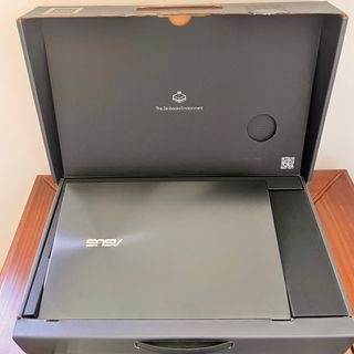 ASUS ZenBook 13 OLED