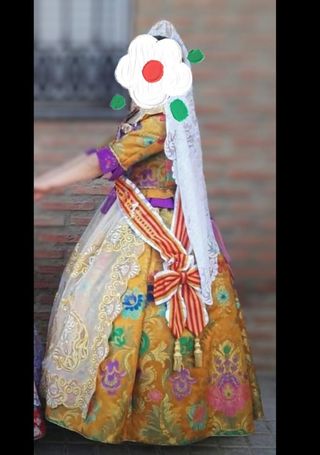 Traje de fallera