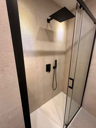 REFORMAMOS TU BAÑO EN SIETE DIAS