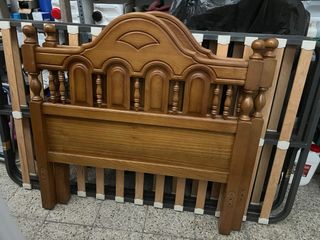 Somier 105 ,cabecero y patas, se lleva a casa