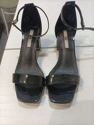 Sandalias