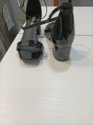Sandalias