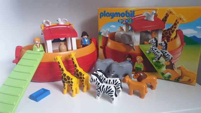 Arca de Noé.  Maletín de Playmobil 