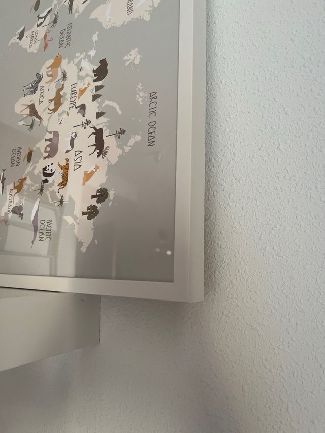 Moldura IKEA branca perfeita 30x40