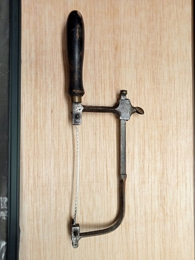 Sierrita De Mano, Antigua.