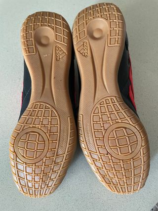 Zapatillas futbol sala(regalo medias negras Joma)