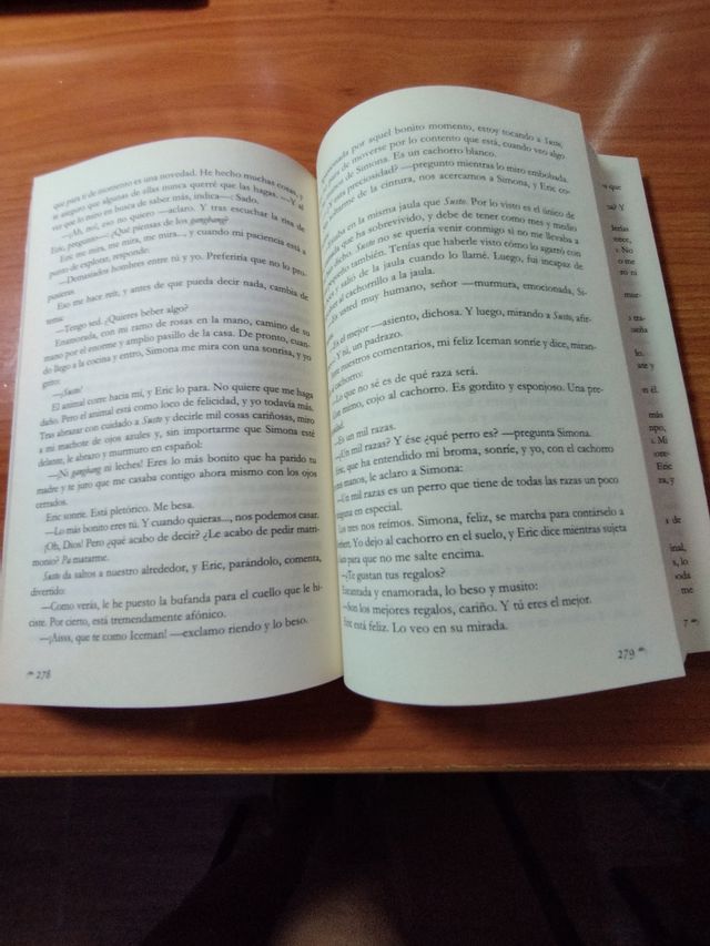 Libro: Pídeme lo que quieras, ahora y siempre.