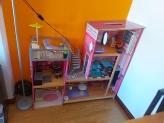 Casita de muñecas para barbies