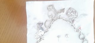 Pendiente pulsera guess