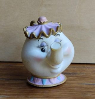 Statuetta in PVC con teiera della signora Potts