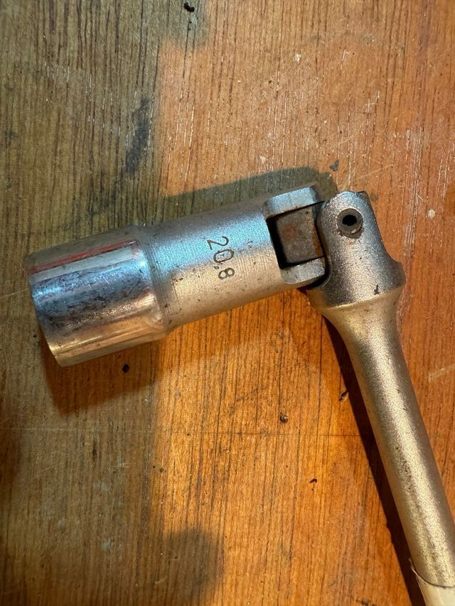 CHIAVE PER CANDELA A SNODO LUNGA USAG