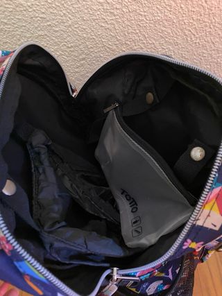 Mochila Totto como nueva