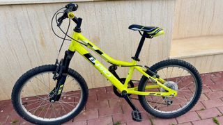Bicicleta infantil como nueva