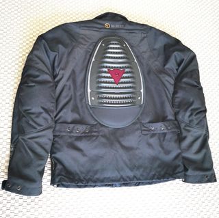 CHAQUETA Y PANTALON MOTO