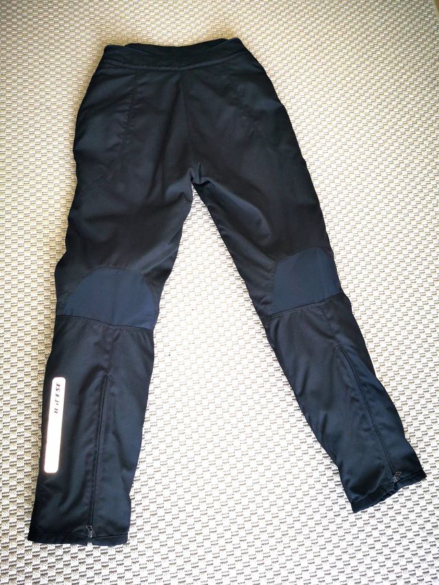 GIACCA E PANTALONI DA MOTO