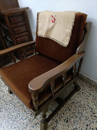 Sillón antiguo madera