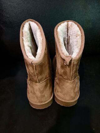 Botas estilo ugg talla 39