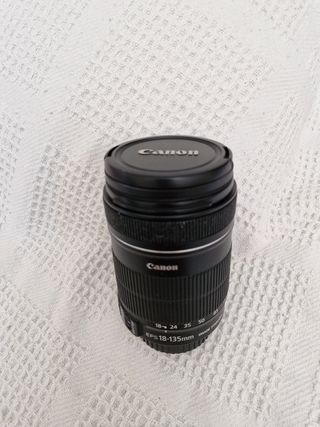 camara canon EOS 55D + objetivo EFS 67mm