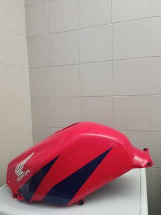 Carenado honda CBR 600 rr depósito