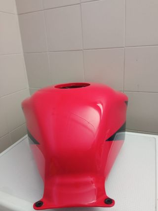 Carenado honda CBR 600 rr depósito