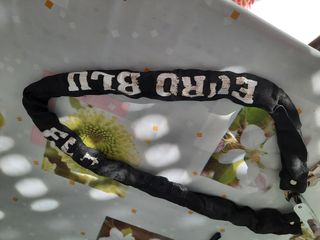 Catenaccio moto con lucchetto