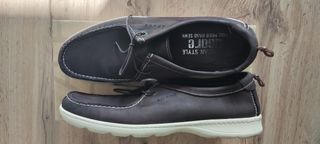 Zapatos marca Agaré talla 45