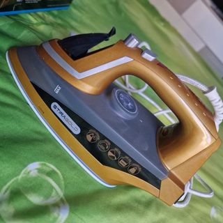 Ferro da stiro Stiragold