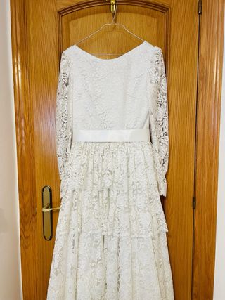 Vestido de novia encaje.Regalo tul con sus flores