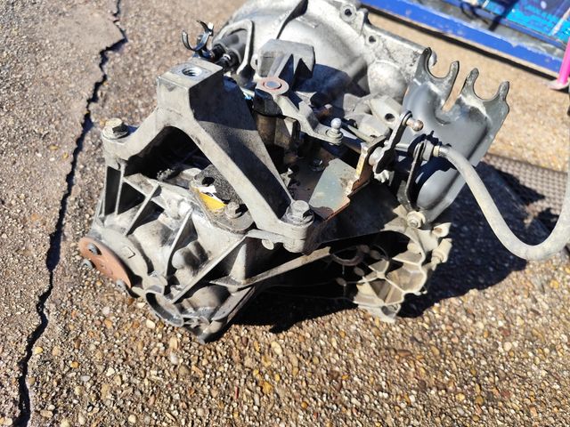 Caja cambios manual Ford Focus cmax 1.6d