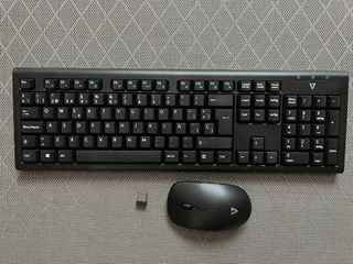 Teclado y raton inlambrico