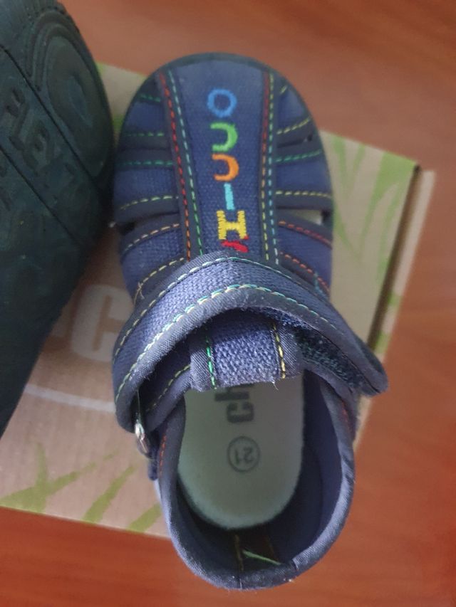 Zapatillas Chicco bebé, talla 21