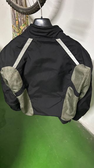 Chaqueta moto de verano
