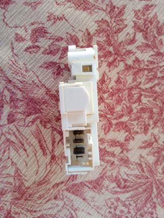 Cerradura puerta lavadora Carrefour