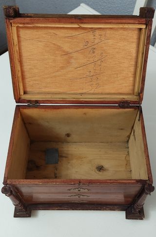 CAJA ANTIGUA DE MADERA